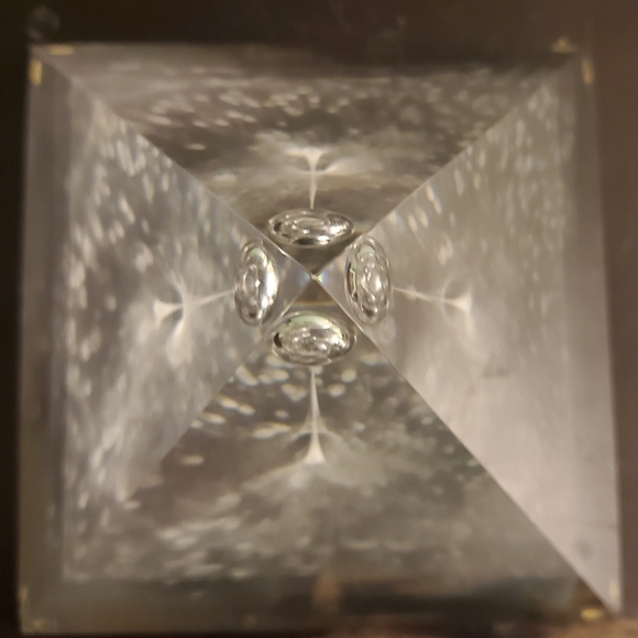 Glass Pyramid - Picture 2 of 4